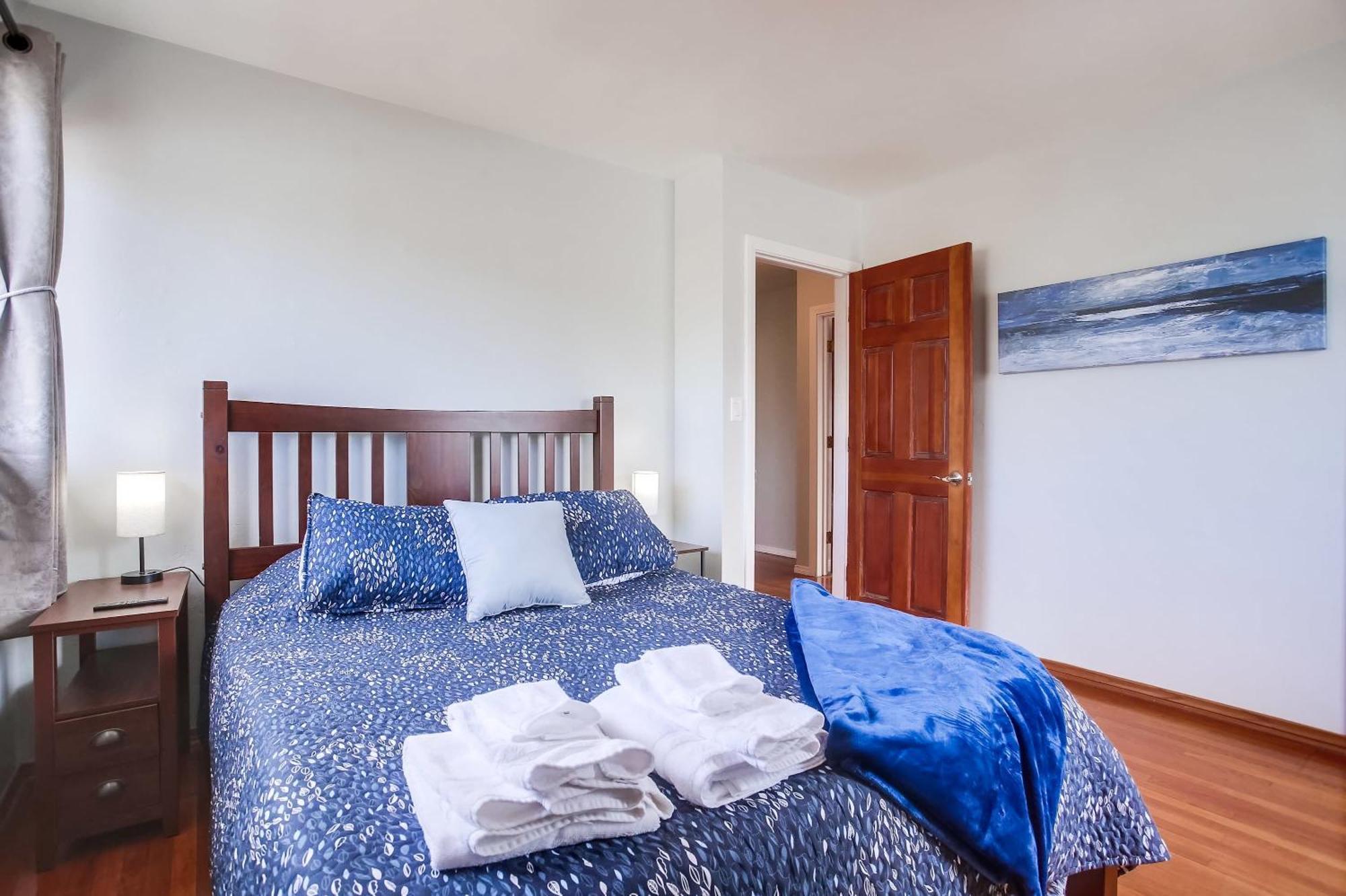 Steps 2 Ocean & Surfing Ocean Views Rooftop Deck Holiday home *