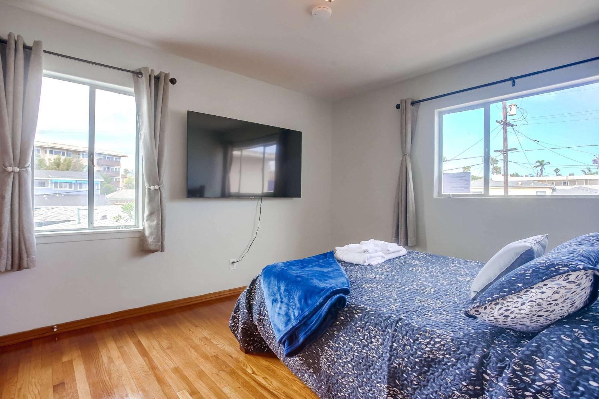 Steps 2 Ocean & Surfing Ocean Views Rooftop Deck * San Diego